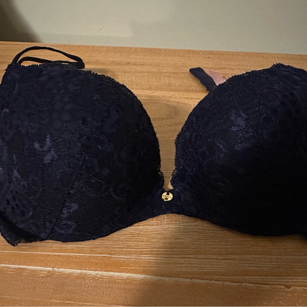 Victoria’s Secret bra